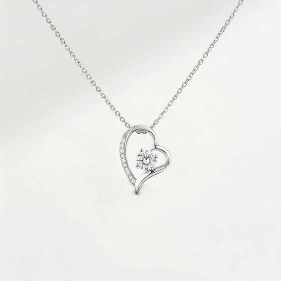 Elegant Heart Pendant Necklace – Romantic Gift for Your Wife